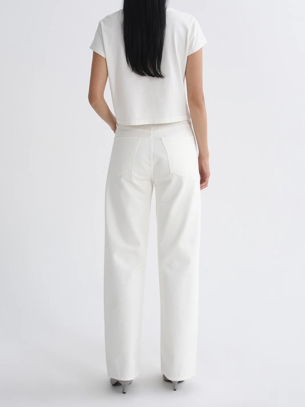 AGOLDE REn Jeans 32” Classic High-Rise Wide-Leg Jeans in White FORTUNE COOKIE - Picture 4 of 11